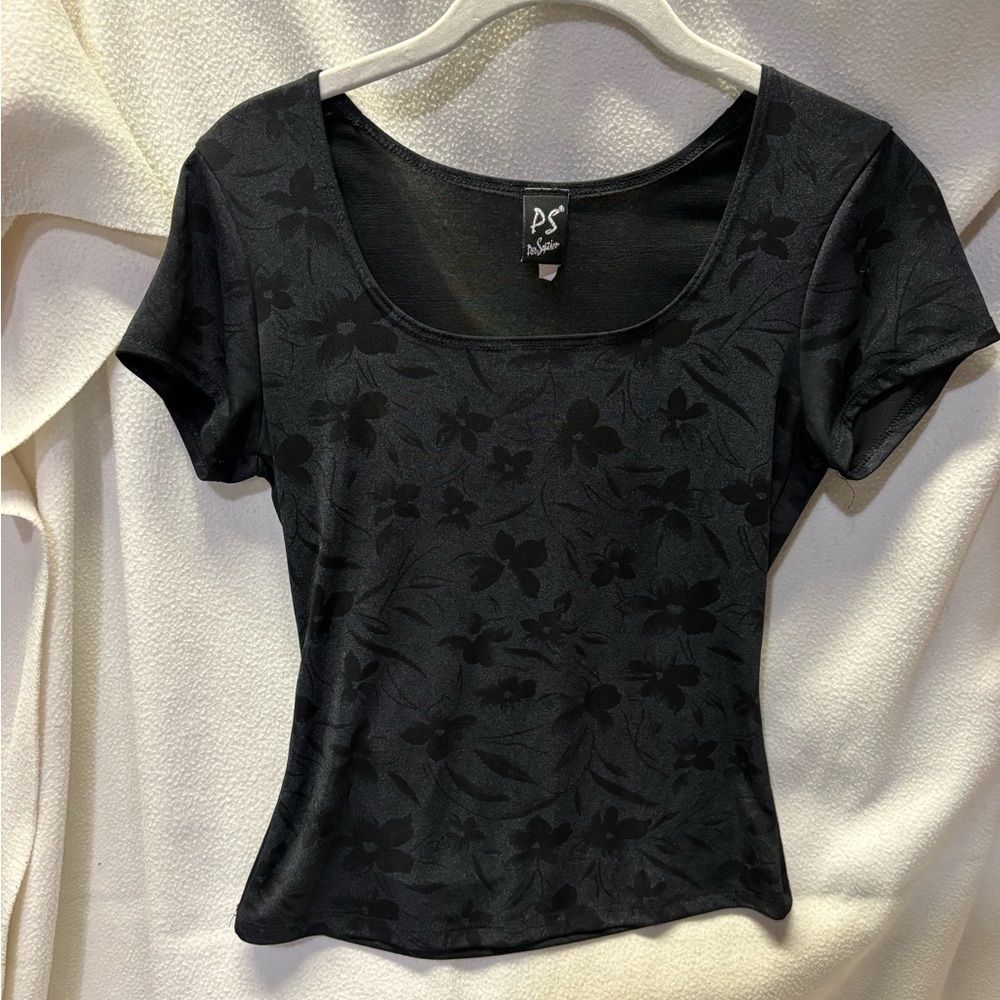 Denim&Co Black Floral Short Sleeve Top